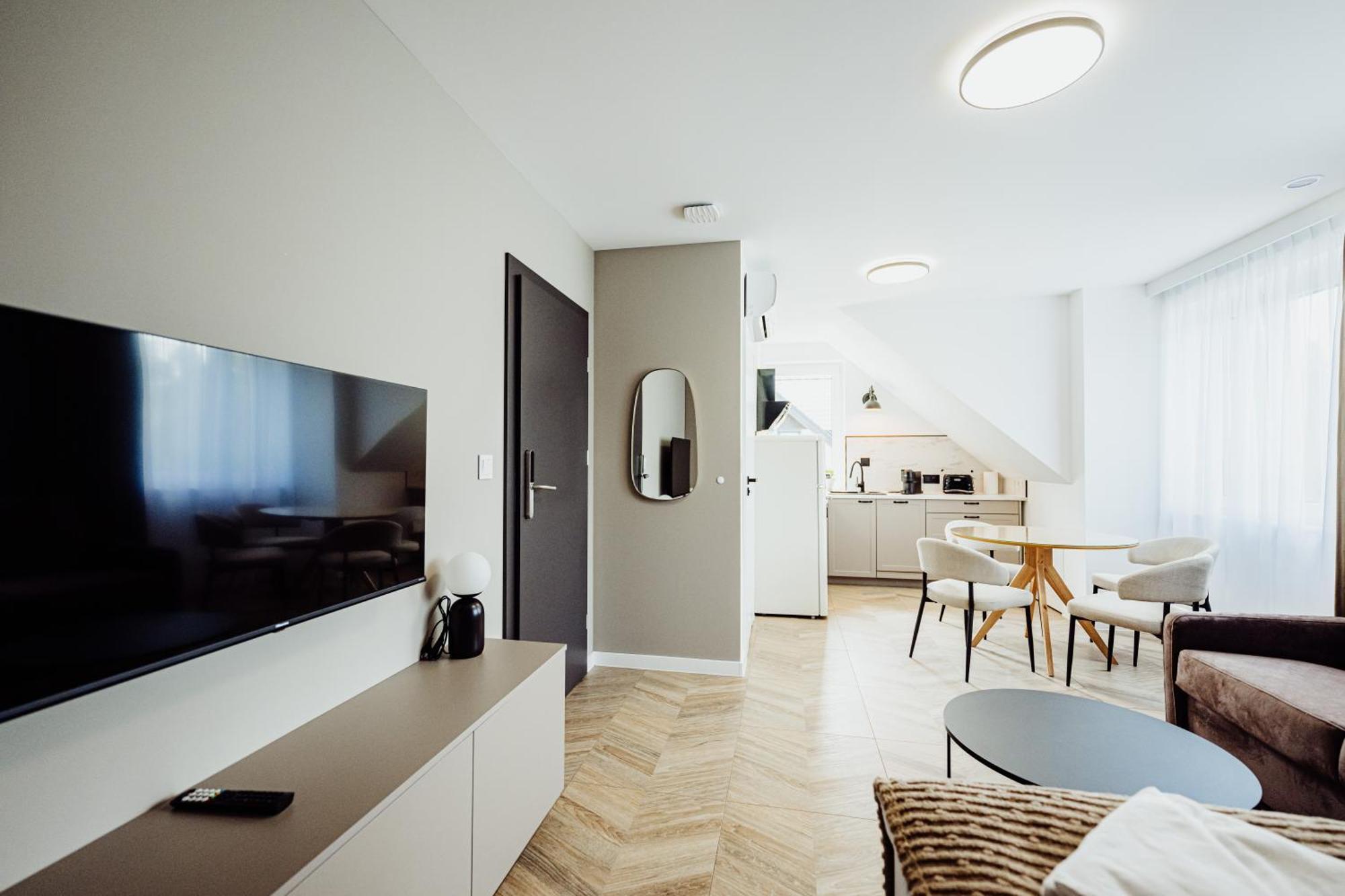Cristalview Stay&Relax - Luksusowe Apartamenty- Zewnetrzne Jacuzzi- Przyjazne Dla Rodzin - Zwierzeta Akceptowane Podgórzyn Kültér fotó